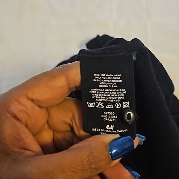 H&M Women's Long Sleeves Sweater Black XS - Picture 7 of 16